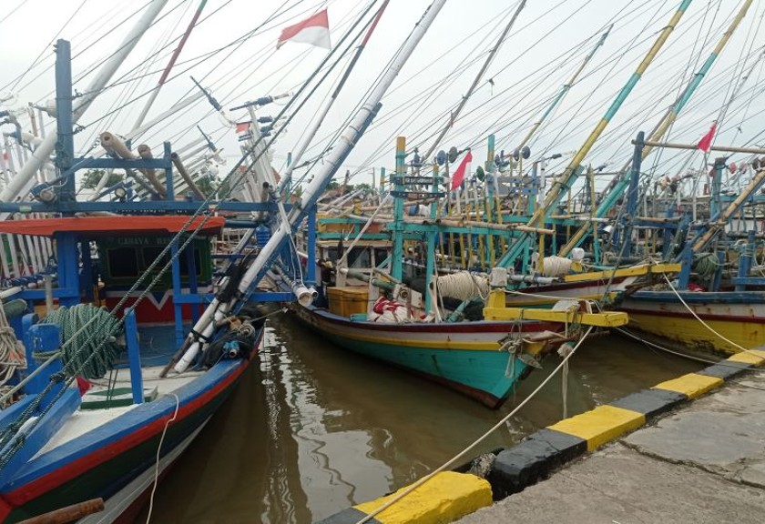 Kapal nelayan di Pangkalan Pendaratan Ikan ( PPI) Binuangeun Kabupaten Lebak. (Antara/Mansur)