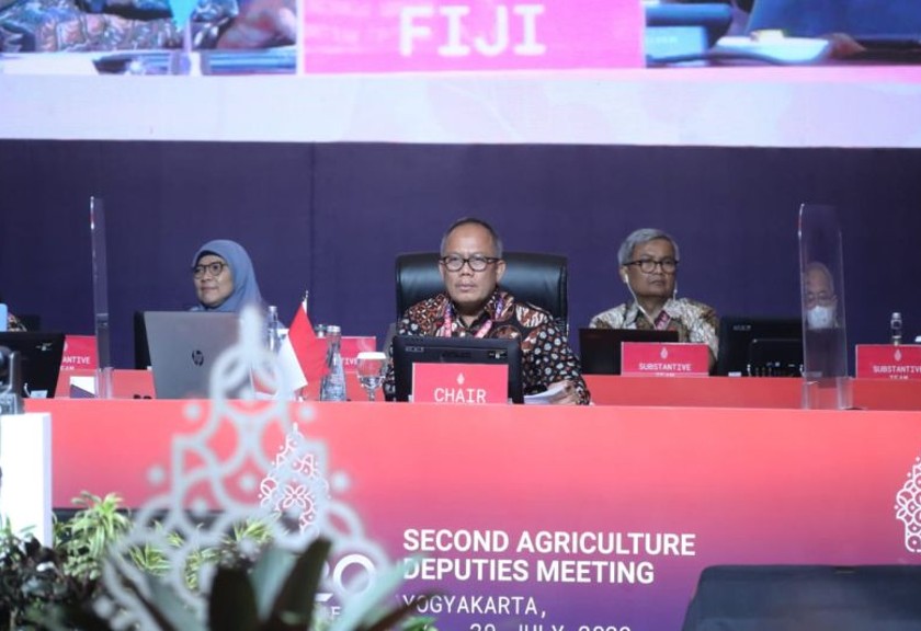 Sekretaris Jenderal Kementerian Pertanian selaku Chair G20 Agriculture Working Group (AWG) Kasdi Subagyono memimpin Pertemuan Kedua Kelompok Kerja (Pokja) Pertanian Tingkat Deputi/Eselon I G20 yang diselenggarakan di Yogyakarta, Rabu (27/7/2022). (Antara/HO-Kementerian Pertanian)