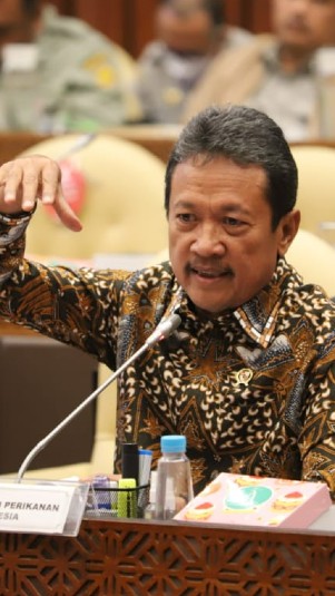 Menteri KKP Wahyu Sakti Trenggono di Raker DPR. (Dok. KKP)