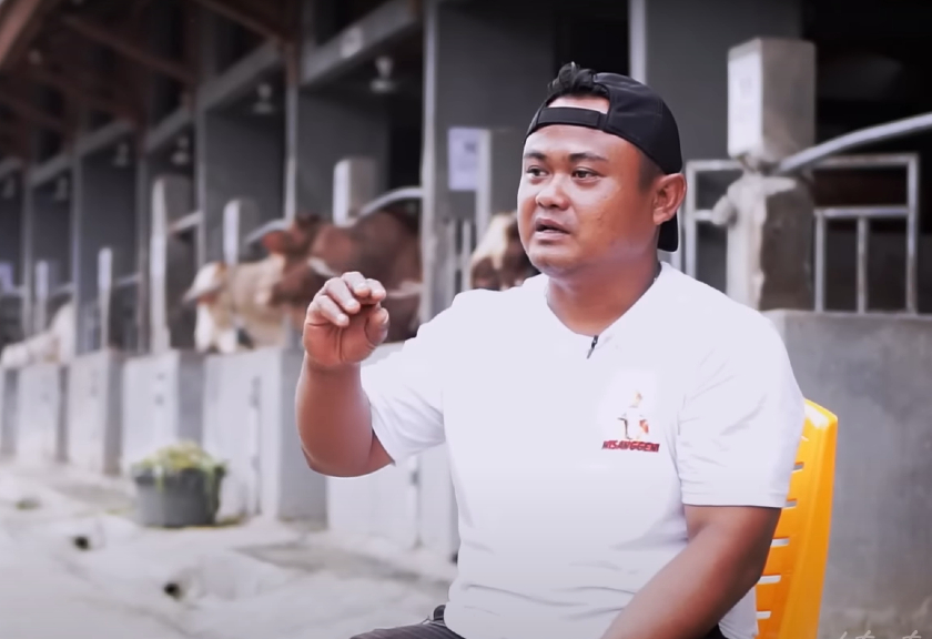 Cerita sukses Joko Susanto ternak sapi bantu perekonomian warga sekitar (Youtube/DNTrust)