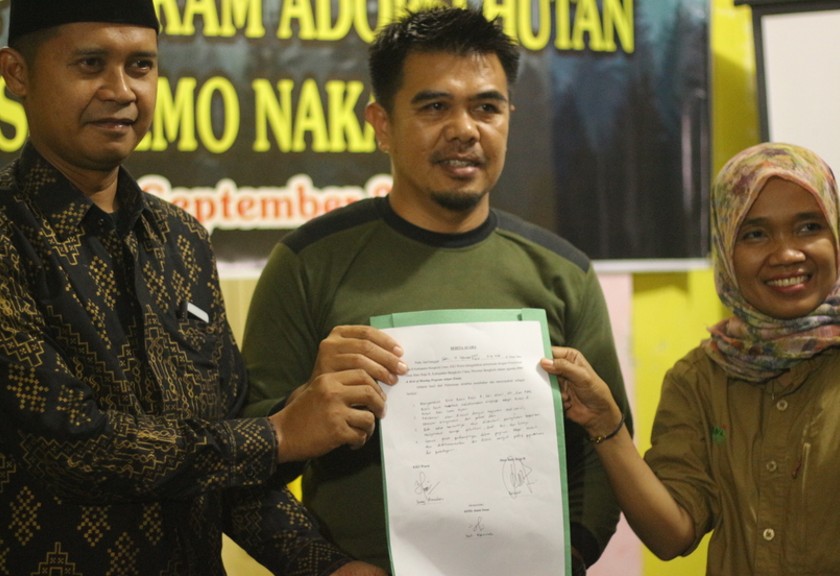 Hutan Itu Indonesia, UNIQLO, dan KKI Warsi Resmikan Program Adopsi Hutan di Bengkulu. (Dok. Hutan Itu Indonesia)